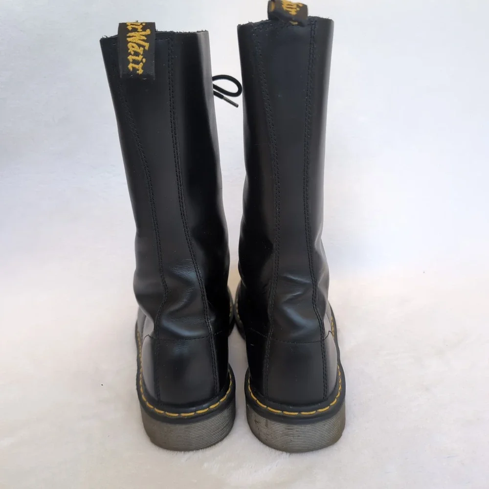 Dr. Martens dr martens
